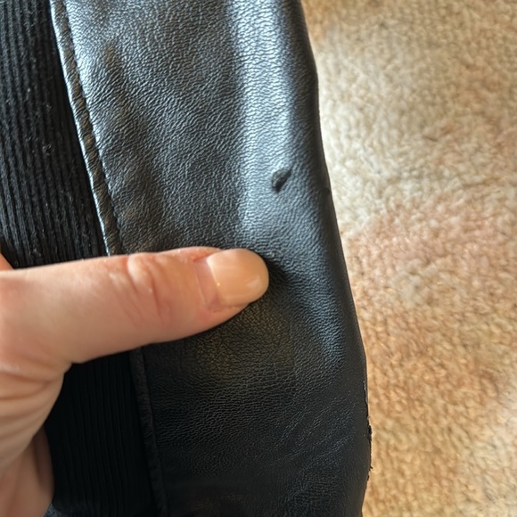 Blank NYC black Mixed Media Faux Leather Draped Moto Jacket #30M-9027 Women's Sm - Picture 2 of 3